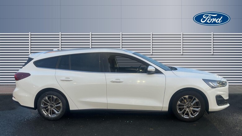 Ford Focus 1.0 EcoBoost Hybrid mHEV 125 Titanium Edition 5dr Petrol Hatchback